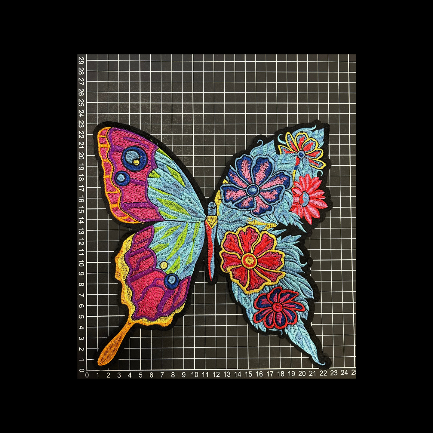 Parche Bordado Artesanal Termoadhesivo Mariposa 1 PZ A24 Ariel