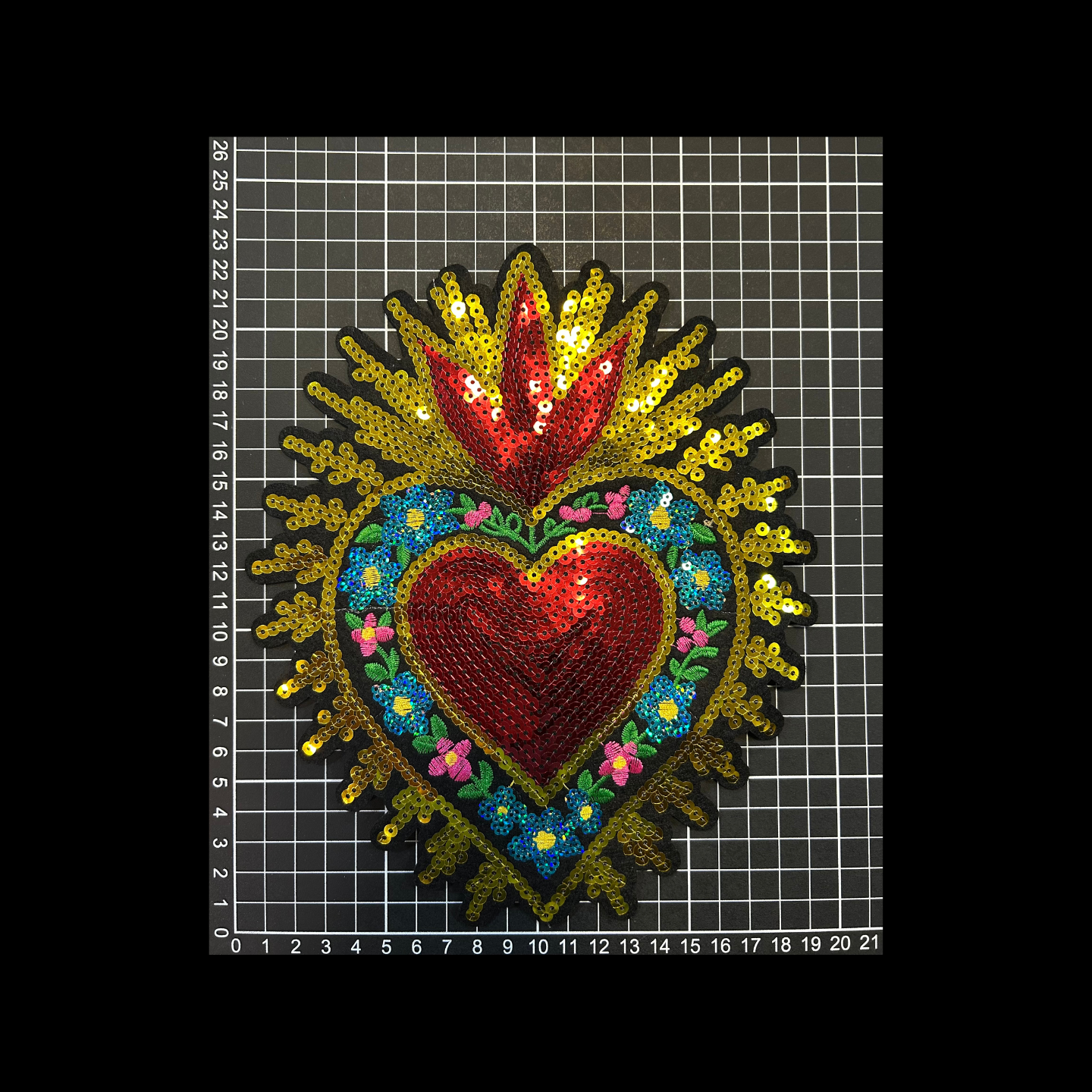 Parche Bordado Artesanal Lentejuela Termoadhesivo Corazón 1 PZ A56 Ariel