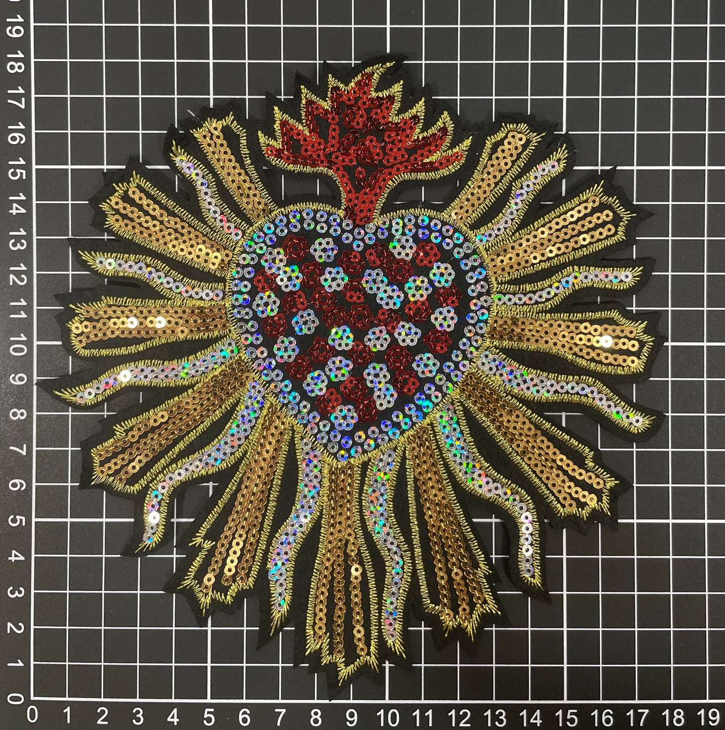 Parche Bordado Lentejuela Termoadhesivo De Sagrado Corazón 1 PZ C11 Ariel