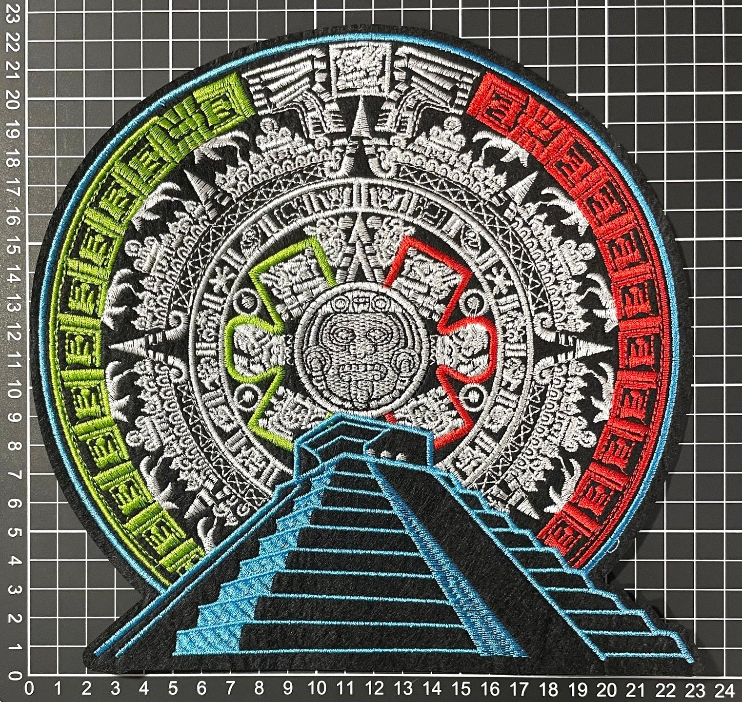 Parche Bordado Termoadhesivo Calendario Pirámide 1 PZ P17 - Peletería León