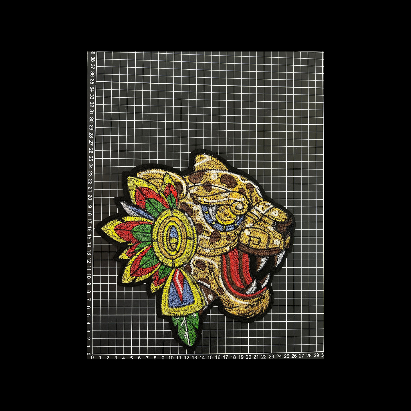Parche Bordado Termoadhesivo de Tigre Prehispánico 1 PZ T80 Ariel