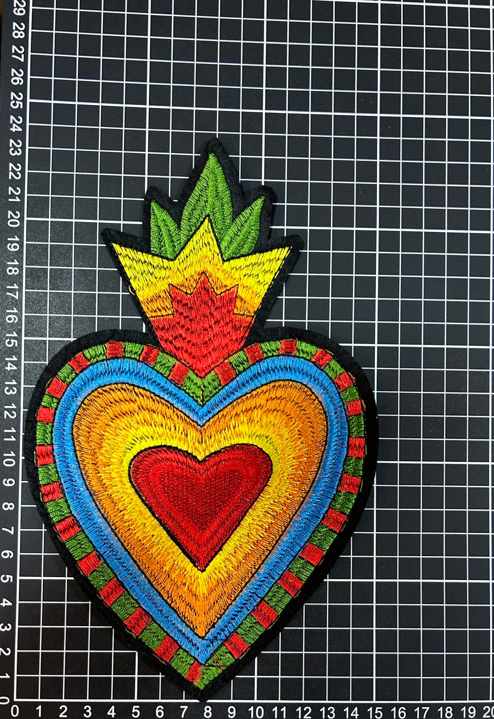 Parche Bordado Termoadhesivo de Corazón Colorido 1 PZ Y2 - Peletería León