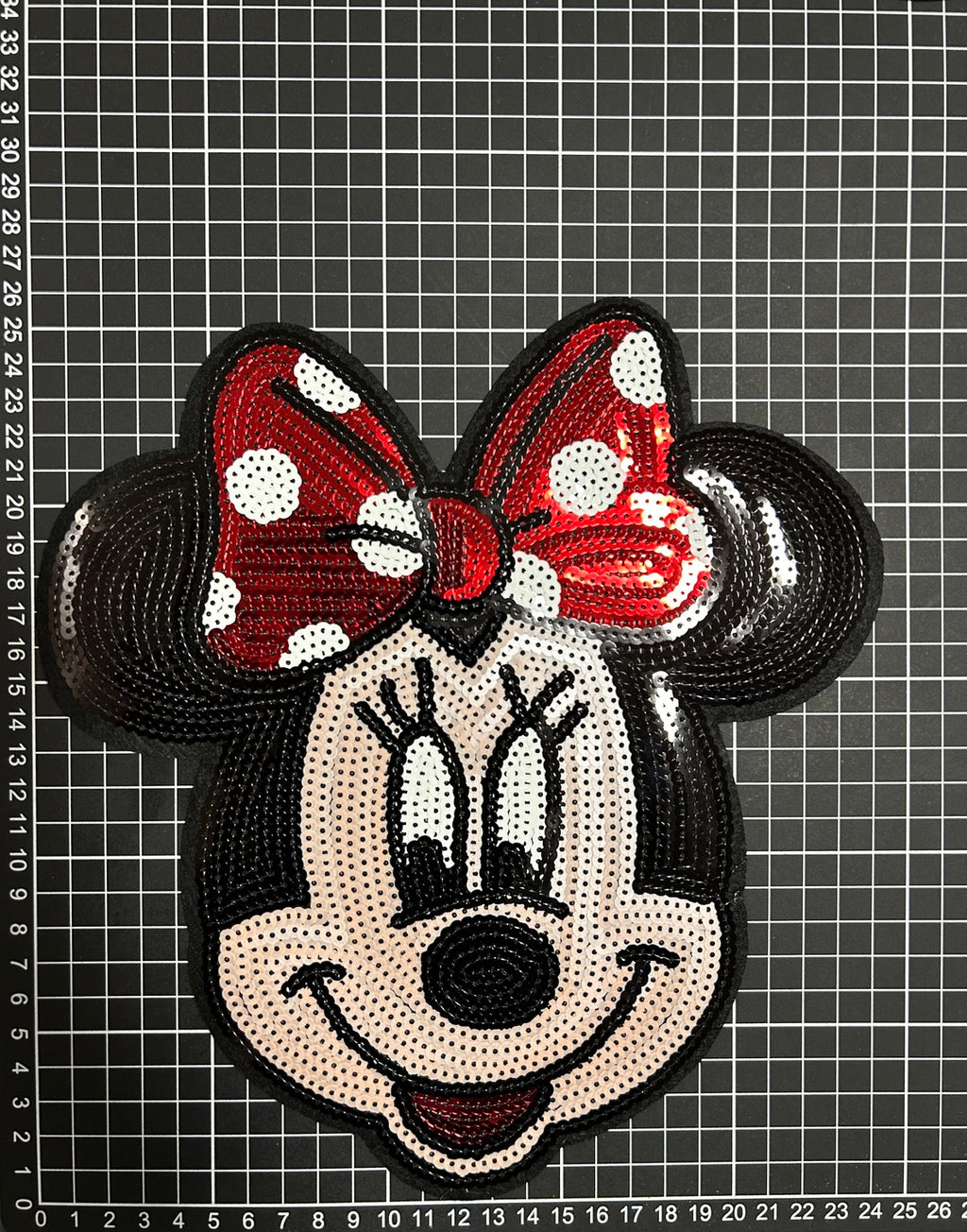 Parche Bordado Lentejuela Termoadhesivo Mimi 1 PZ Y63 - Peletería León