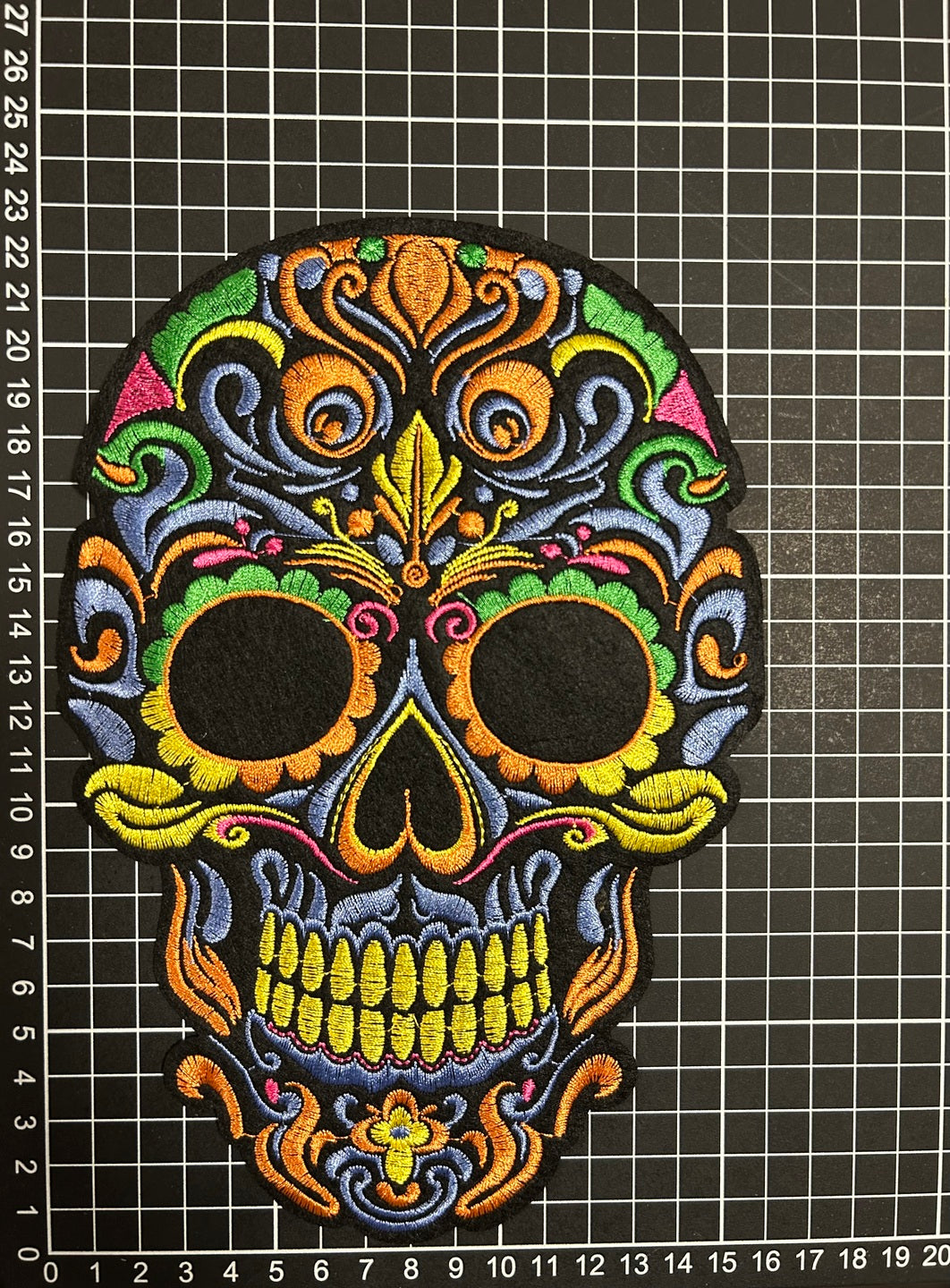 Parche Bordado Termoadhesivo de Calavera Colorida 1 PZ Y72 - Peletería León